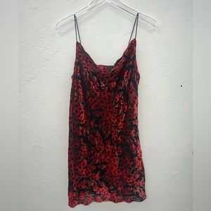 Romantic velvet print dress